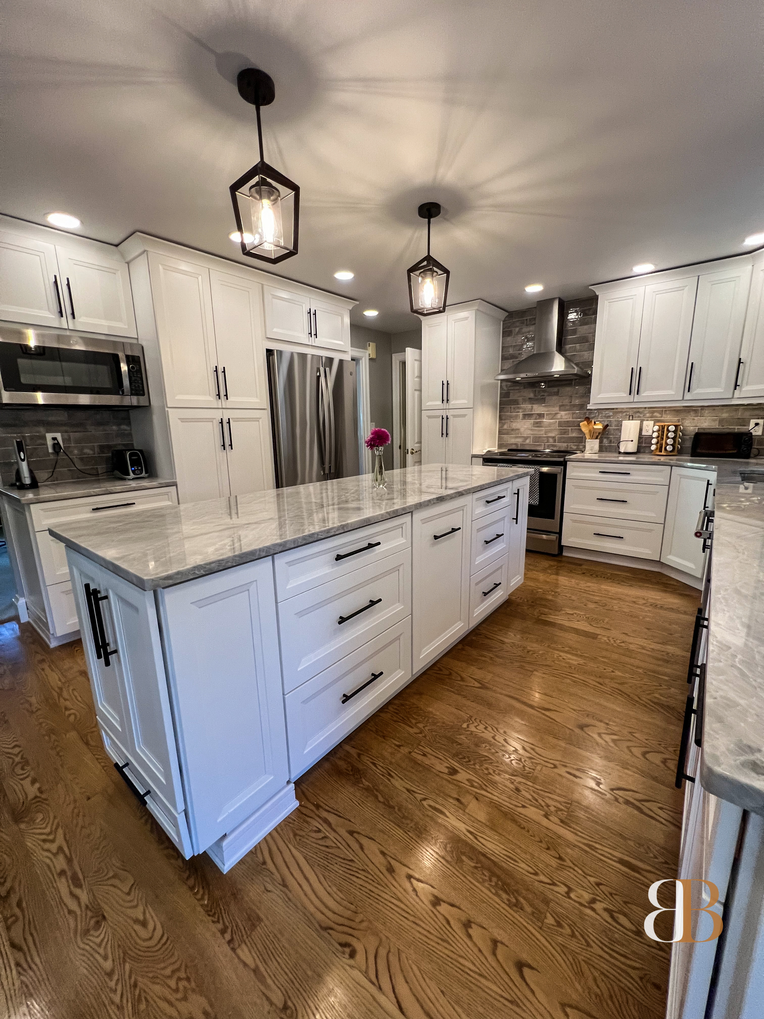 Classic kitchen remodel in Blue Bell by B&B Associates Creations — photo 3